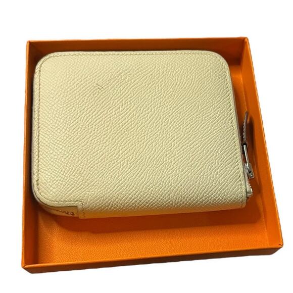 Hermes Silk'In Compact Epsom Calfskin Wallet Preowned - Picture 6 of 16
